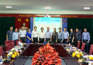 https://tktkdclgd.blu.edu.vn/wp-content/uploads/sites/22/2019/12/DH-KT-300x210.png
