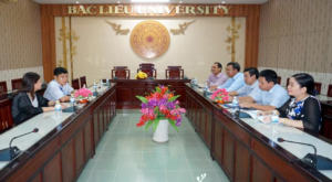 https://tktkdclgd.blu.edu.vn/wp-content/uploads/sites/22/2019/12/DH-CNTT-300x165.png
